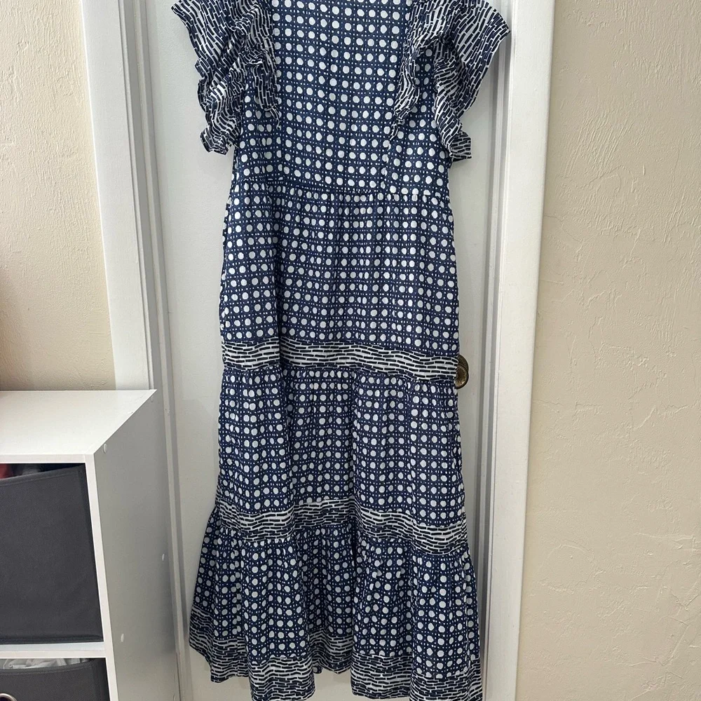 New with Tags Crown & Ivy Blue and White Patterned Maxi Dress - Picture 3 of 5